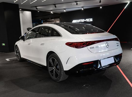 মের্সেডিজ EQE 4MATIC ইলেকট্রিক সেডান 96.1 KWh টার্নারি লিথিয়াম ব্যাটারি এবং 0.62 ঘন্টা চার্জিং 255/45 R19