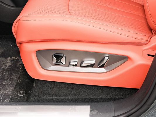 2025 BYD পারফরম্যান্সের জন্য নতুন বৈদ্যুতিক যানবাহন Tang L 810kW পাওয়ার এডাব্লুডি দ্রুত চার্জিং 1000w/h 600km রেঞ্জ লং রেঞ্জ 7 সিট সানড্রপ সহ